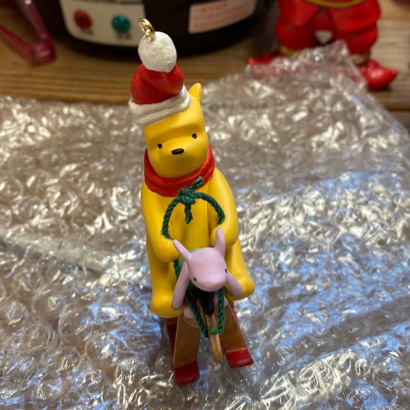 Hallmark 2002 Piglet’s First Ride Disney Ornament - Picture 5 of 7